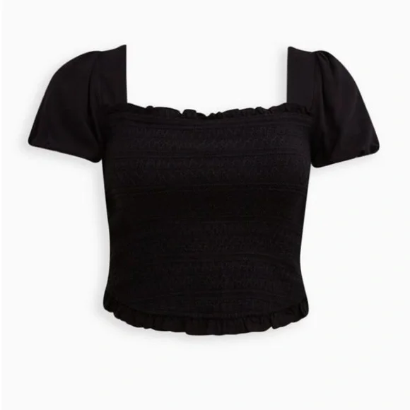 Torrid Challis Smocked Puff Sleeve Crop Top Black 6X Romantic Flattering NWOT - Picture 4 of 11